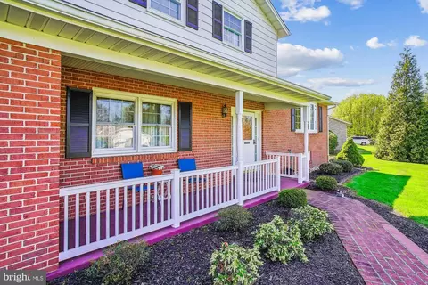 Exterior - 8100 Clearfield Rd, Frederick, MD 21702 photo 3 of 9