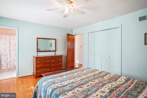 Bedroom - 8100 Clearfield Rd, Frederick, MD 21702 photo 7 of 8
