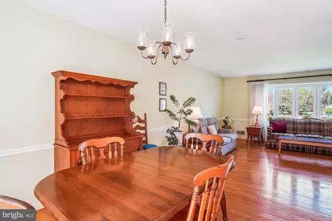 Dining - 8100 Clearfield Rd, Frederick, MD 21702 photo 2 of 3
