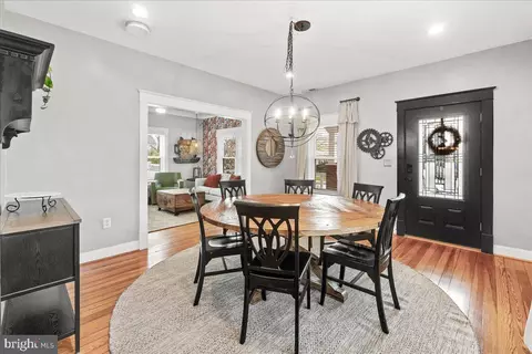 Entry Way - 403 Wilson Pl, Frederick, MD 21702 photo 1 of 5