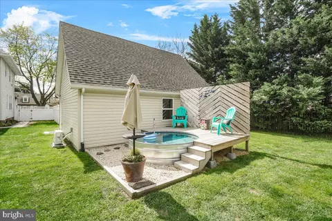 Exterior - 403 Wilson Pl, Frederick, MD 21702 photo 11 of 16