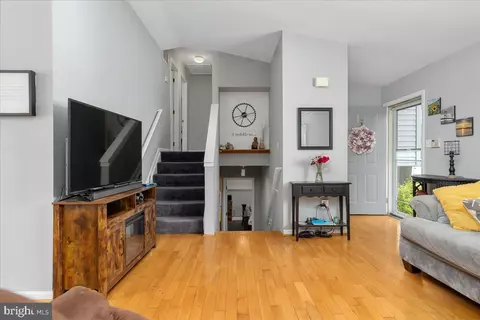 218 Lake Coventry Dr, Frederick, MD 21702 photo 10