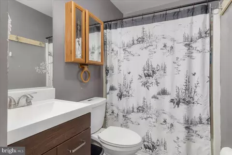 218 Lake Coventry Dr, Frederick, MD 21702 photo 14