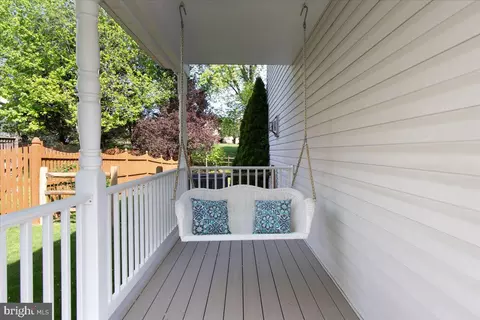 15 Walnut Pond Ct, Middletown, MD 21769 photo 36