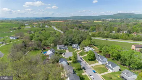 15 Walnut Pond Ct, Middletown, MD 21769 photo 45