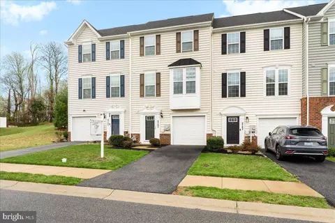 5785 Barts Way, Frederick, MD 21704 photo 1