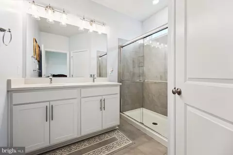 Entry Way - 853 Amity St, Frederick, MD 21701 photo 5 of 8