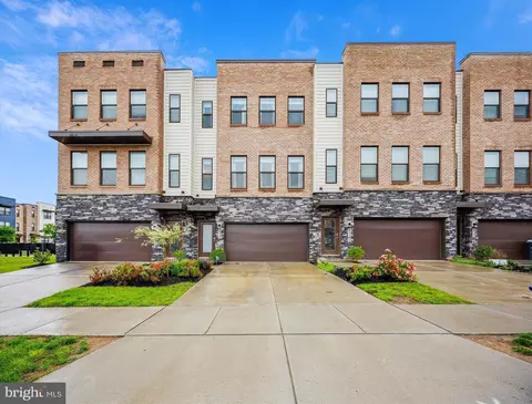 853 Amity St, Frederick, MD 21701