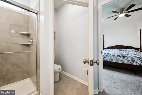 Entry Way - 853 Amity St, Frederick, MD 21701 photo 6 of 8