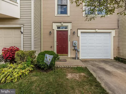 Exterior - 5506 Duke Ct, Frederick, MD 21703 photo 2 of 6