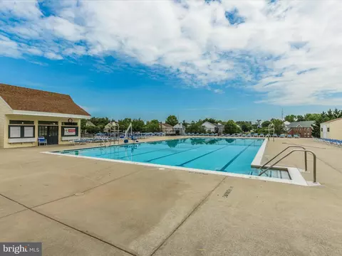 Exterior - 5506 Duke Ct, Frederick, MD 21703 photo 6 of 6