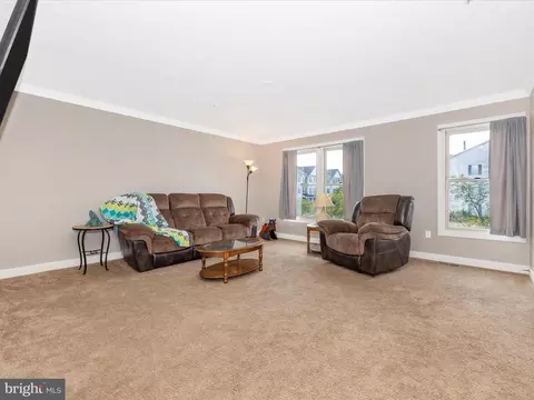 Living - 5506 Duke Ct, Frederick, MD 21703 photo 1 of 3
