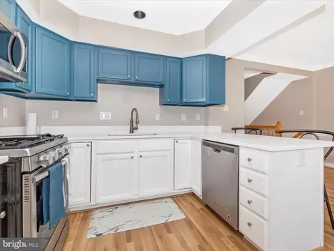 Kitchen - 5506 Duke Ct, Frederick, MD 21703 photo 4 of 6