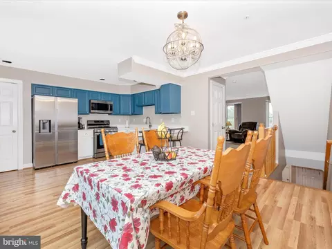 Dining - 5506 Duke Ct, Frederick, MD 21703 photo 4 of 4