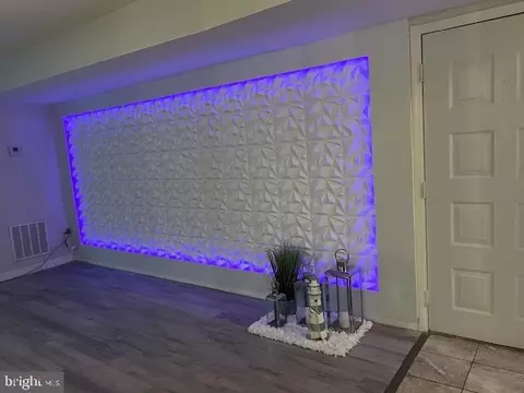 Entry Way - 7183 E Cimarron Ct, Frederick, MD 21703 photo 6 of 6