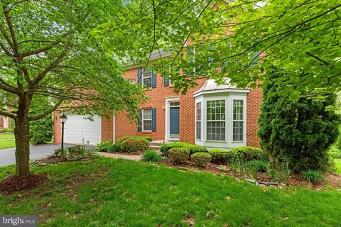 11038 Country Club Rd, New Market, MD 21774
