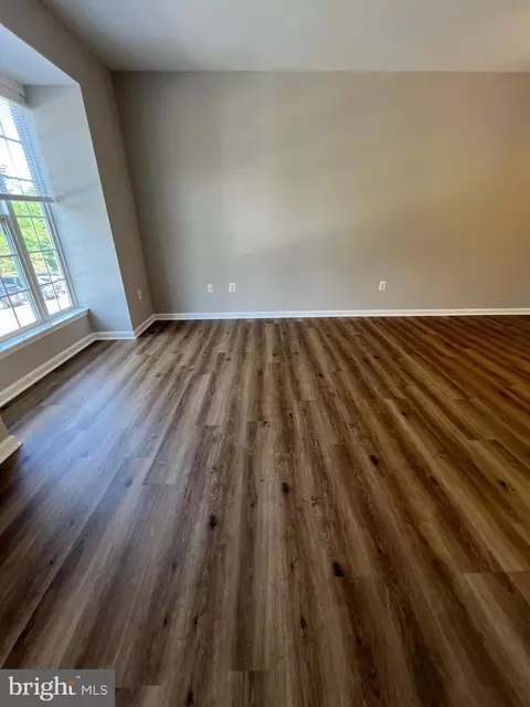 2475 Lakeside Dr, Frederick, MD 21702 photo 32