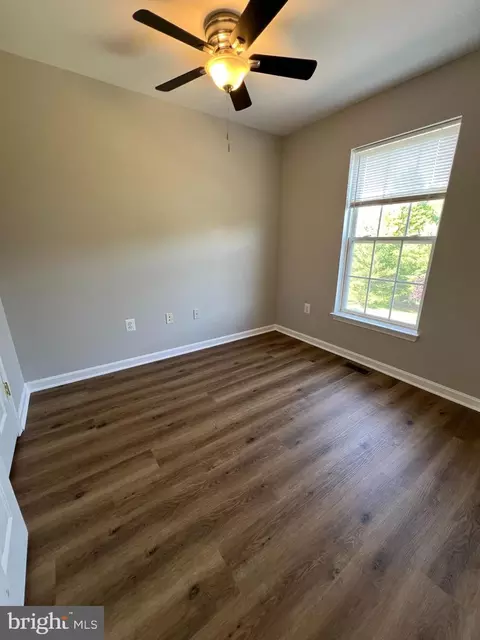 2475 Lakeside Dr, Frederick, MD 21702 photo 30