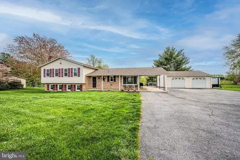 12531 Quiet Stream Ct, Mount Airy, MD 21771
