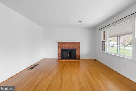 Living - 7906 Longmeadow Dr, Frederick, MD 21701 photo 2 of 2