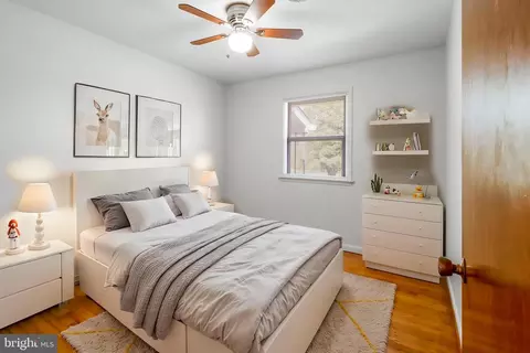 Bedroom - 7906 Longmeadow Dr, Frederick, MD 21701 photo 1 of 7