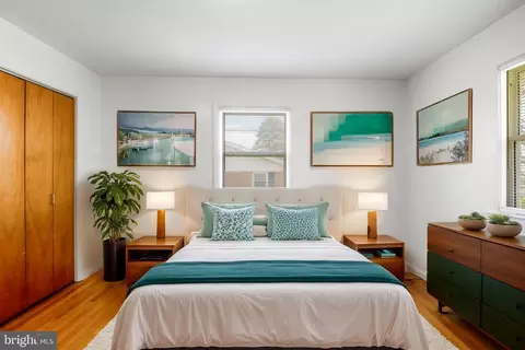 Bedroom - 7906 Longmeadow Dr, Frederick, MD 21701 photo 6 of 7