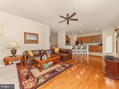 Living - 2215 Battery Ct, Frederick, MD 21702 photo 3 of 3