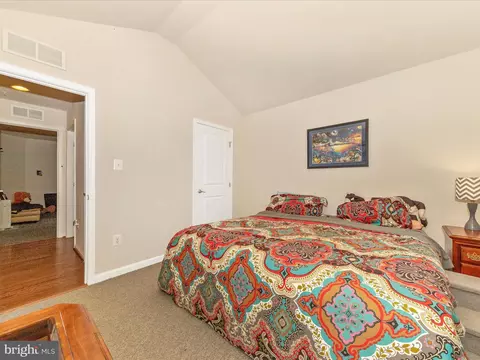 Bedroom - 2215 Battery Ct, Frederick, MD 21702 photo 7 of 9