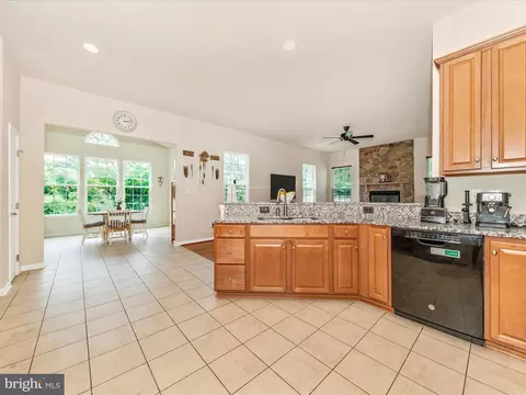 Kitchen - 2215 Battery Ct, Frederick, MD 21702 photo 3 of 4