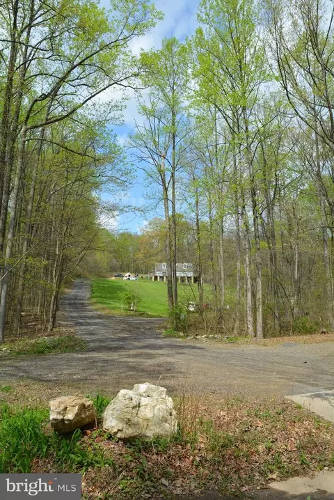 Exterior - 4110 Basford Rd, Frederick, MD 21703 photo 6 of 10