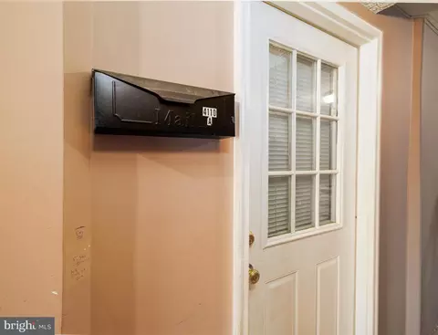 Entry Way - 4110 Basford Rd, Frederick, MD 21703 photo 4 of 5