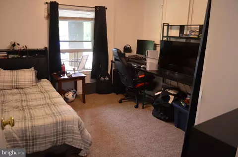 Bedroom - 4110 Basford Rd, Frederick, MD 21703 photo 5 of 5