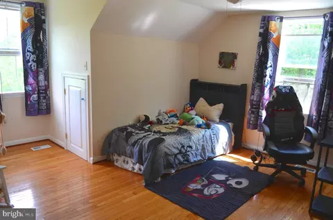 Bedroom - 4110 Basford Rd, Frederick, MD 21703 photo 2 of 5