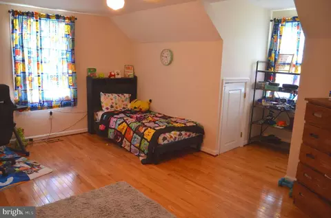 Bedroom - 4110 Basford Rd, Frederick, MD 21703 photo 3 of 5