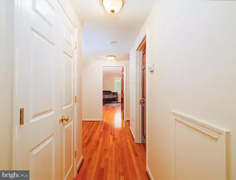 Entry Way - 4110 Basford Rd, Frederick, MD 21703 photo 3 of 5