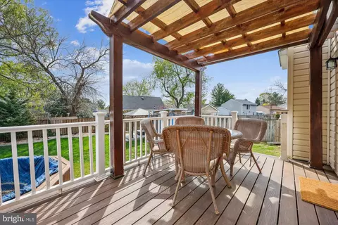 Exterior - 226 Lake Coventry Dr, Frederick, MD 21702 photo 4 of 13
