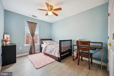 Bedroom - 226 Lake Coventry Dr, Frederick, MD 21702 photo 7 of 11