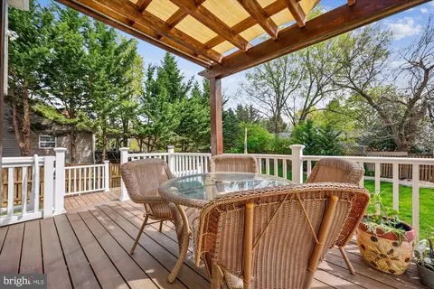 Exterior - 226 Lake Coventry Dr, Frederick, MD 21702 photo 3 of 13