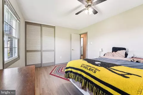 Bedroom - 8523 Walter Martz Rd, Frederick, MD 21702 photo 3 of 5
