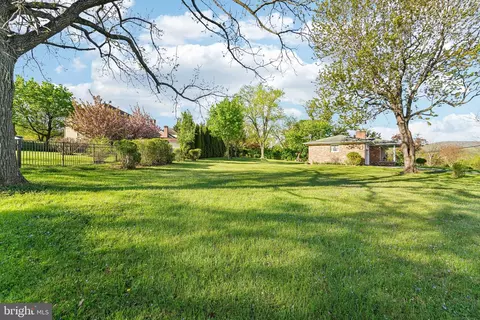 Exterior - 8523 Walter Martz Rd, Frederick, MD 21702 photo 4 of 5