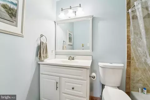 Bath - 8523 Walter Martz Rd, Frederick, MD 21702 photo 1 of 3