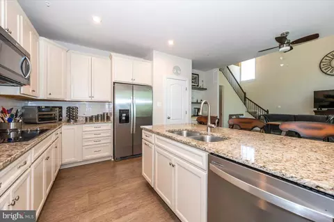 Kitchen - 3521 Franks Ter, Monrovia, MD 21770 photo 2 of 4