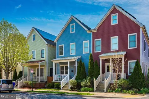 Exterior - 38 W 6th St, Frederick, MD 21701 photo 4 of 11