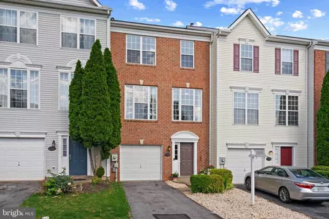 2420 Huntwood Ct, Frederick, MD 21702