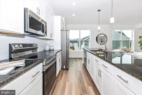 1627 Blacksmith Way UNIT B, Frederick, MD 21702 photo 10