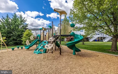 View/Area - 3659 Holborn Pl, Frederick, MD 21704 photo 6 of 7