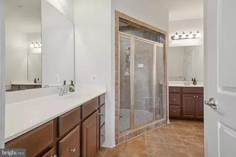 Bath - 3659 Holborn Pl, Frederick, MD 21704 photo 1 of 4