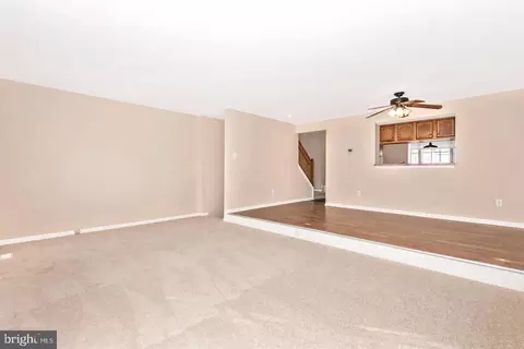 Living - 5221 Earles Ct, Frederick, MD 21703 photo 4 of 4