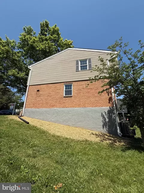 Exterior - 12 N Pendleton Ct #11F, Frederick, MD 21701 photo 3 of 4