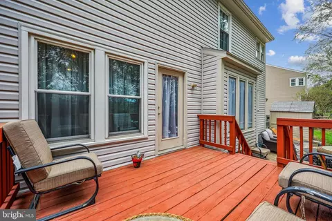 Exterior - 6132 Cornwall Ter, Frederick, MD 21701 photo 4 of 9